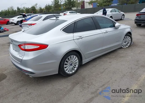 2015 Ford Fusion Hybrid Se from USA, damaged, VIN 3FA6P0LU5FR224481